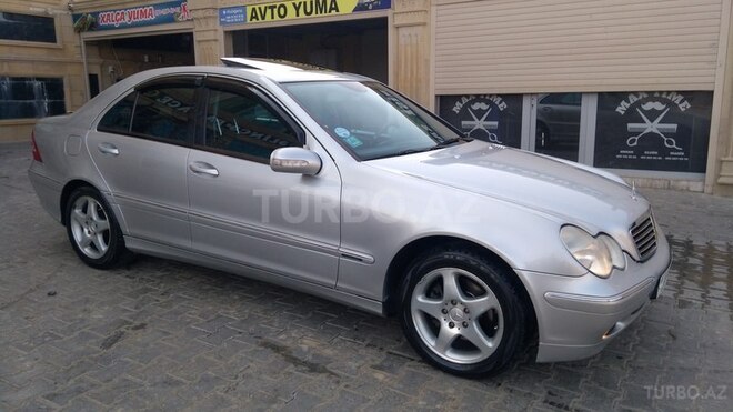 Mercedes C 200 2001, 222,000 km - 2.0 л - Bakı