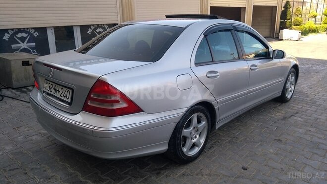 Mercedes C 200 2001, 222,000 km - 2.0 л - Bakı