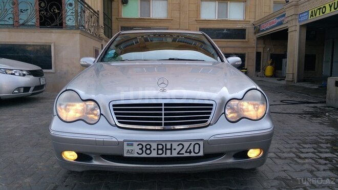 Mercedes C 200 2001, 222,000 km - 2.0 л - Bakı