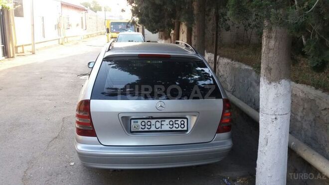 Mercedes C 220 2001, 532,700 km - 2.2 l - Bakı