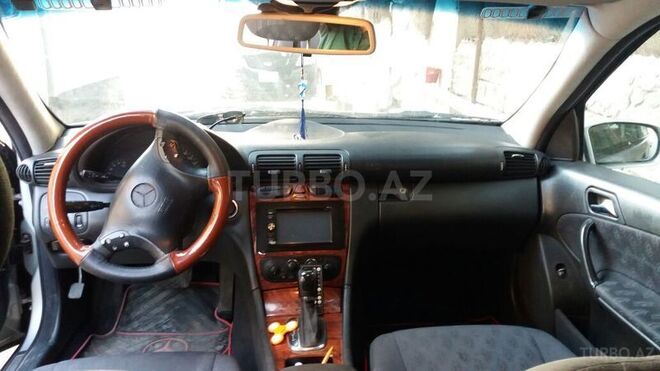 Mercedes C 220 2001, 532,700 km - 2.2 l - Bakı