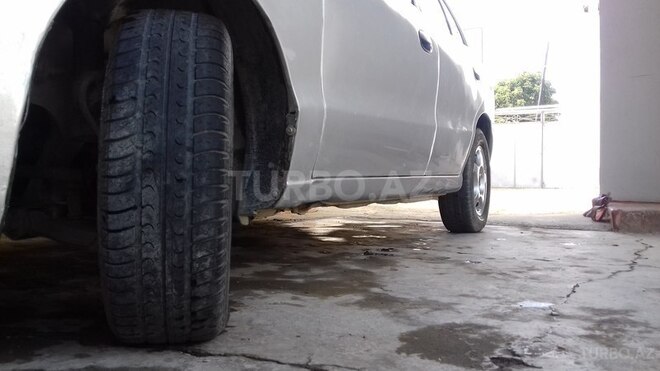 Hyundai Accent 1995, 200,000 km - 1.5 l - Quba