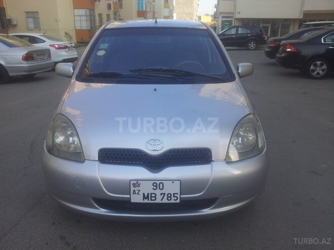 Toyota Vitz 2000, 168,000 km - 1.0 l - Bakı