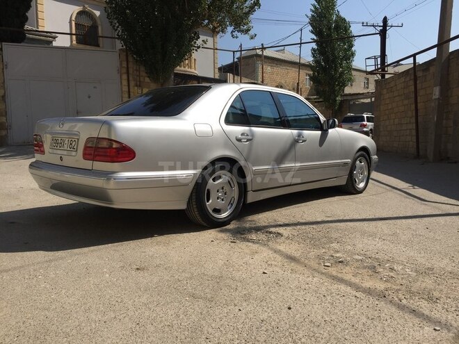 Mercedes E 240 2000, 216,000 km - 2.6 l - Bakı