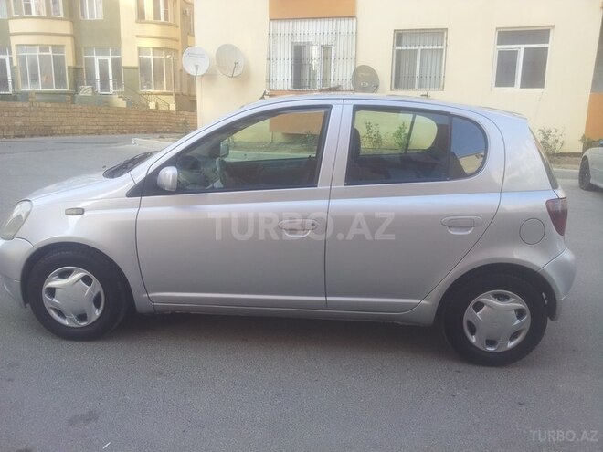 Toyota Vitz 2000, 168,000 km - 1.0 l - Bakı