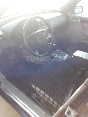 Mercedes C 220 1998, 310,000 km - 2.2 l - Bakı