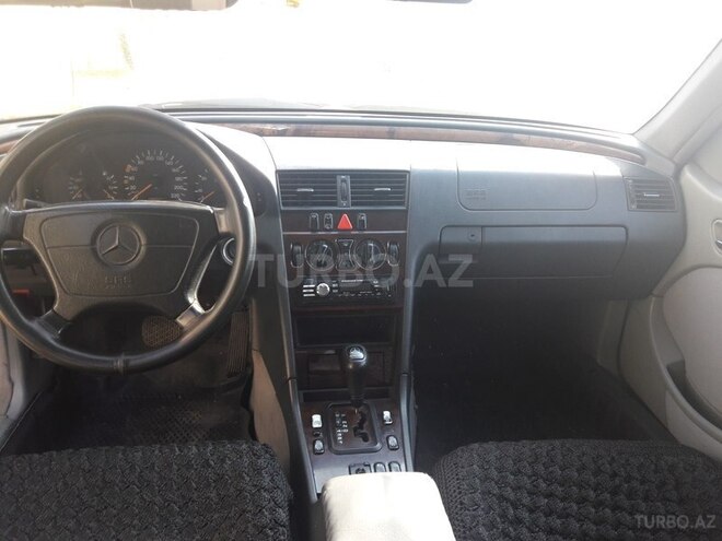 Mercedes C 220 1998, 310,000 km - 2.2 l - Bakı
