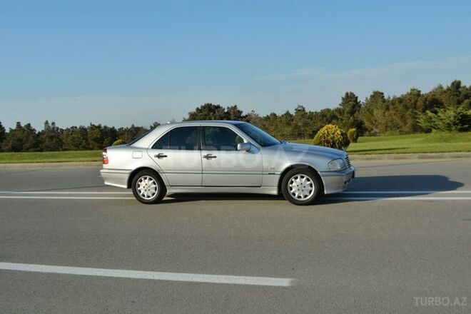 Mercedes C 180 1999, 205,000 km - 1.8 l - Bakı
