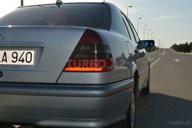 Mercedes C 180 1999, 205,000 km - 1.8 l - Bakı