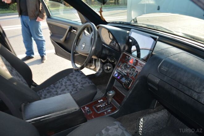 Mercedes C 180 1999, 205,000 km - 1.8 l - Bakı