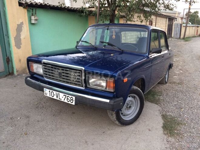 LADA (VAZ) 2107 2007, 98,000 km - 1.6 l - Quba