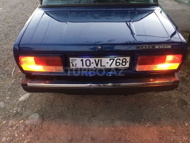 LADA (VAZ) 2107 2007, 98,000 km - 1.6 l - Quba