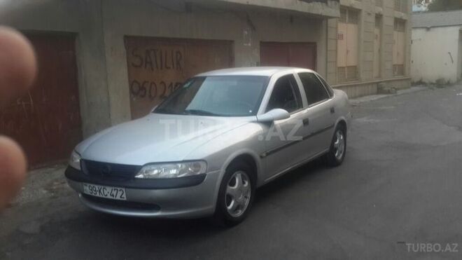Opel Vectra 1999, 290,000 km - 1.6 l - Bakı