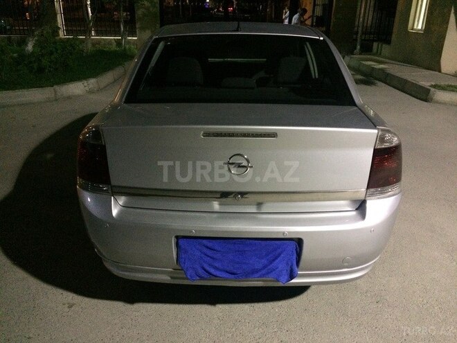Opel Vectra 2004, 245,000 km - 2.2 l - Bakı