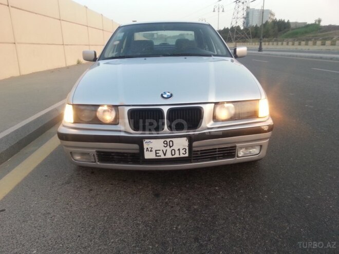 BMW 318 1998, 240,000 km - 1.8 л - Bakı