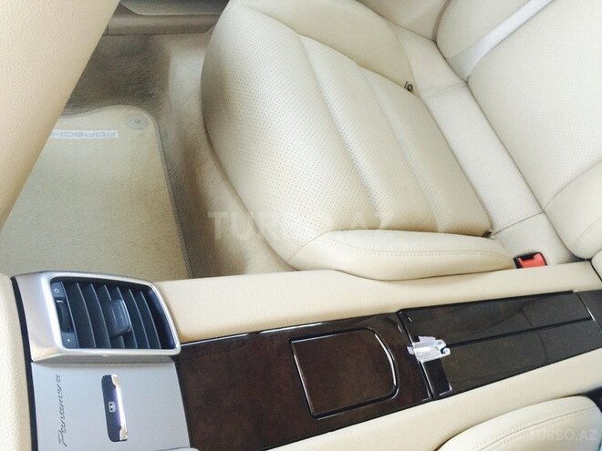 Porsche Panamera Turbo S 2010, 71,000 km - 4.8 л - Bakı