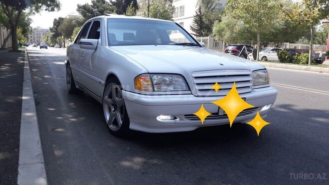 Mercedes C 230 1999, 141,000 km - 2.3 l - Bakı