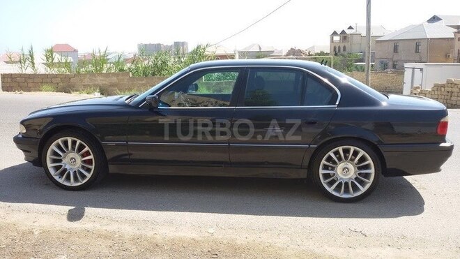 BMW 728 2000, 440,000 km - 2.8 l - Bakı