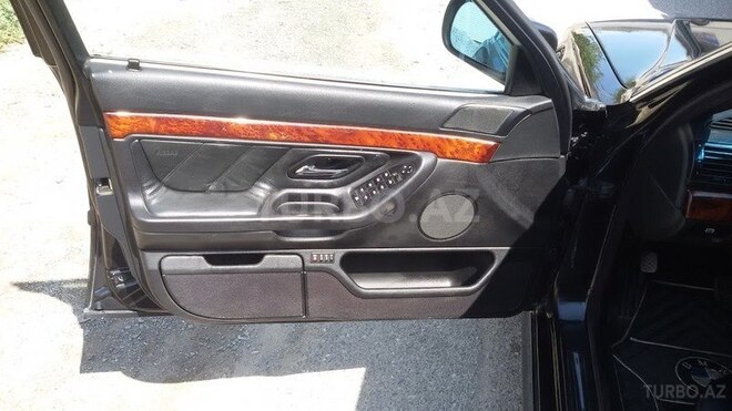 BMW 728 2000, 440,000 km - 2.8 l - Bakı