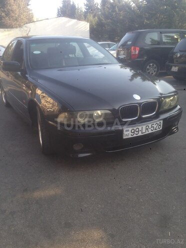 BMW 528 2001, 297,297 km - 2.8 l - Bakı