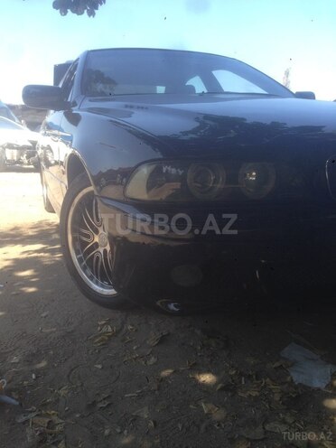 BMW 528 2001, 297,297 km - 2.8 l - Bakı