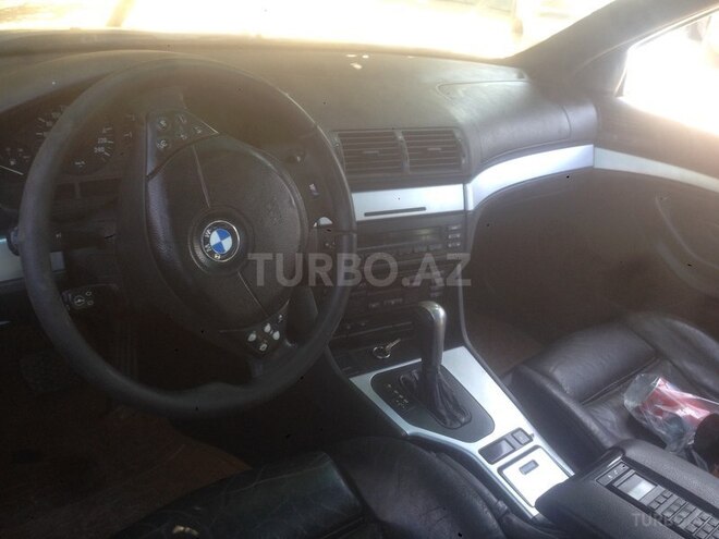 BMW 528 2001, 297,297 km - 2.8 l - Bakı