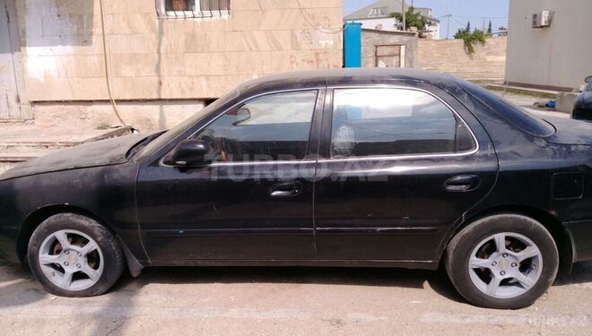 Kia Clarus 1998, 175,843 km - 2.0 l - Bakı