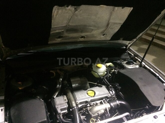 Opel Vectra 2003, 246,000 km - 2.2 л - Bakı