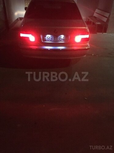 BMW 520 1999, 349,800 km - 2.0 л - Bakı