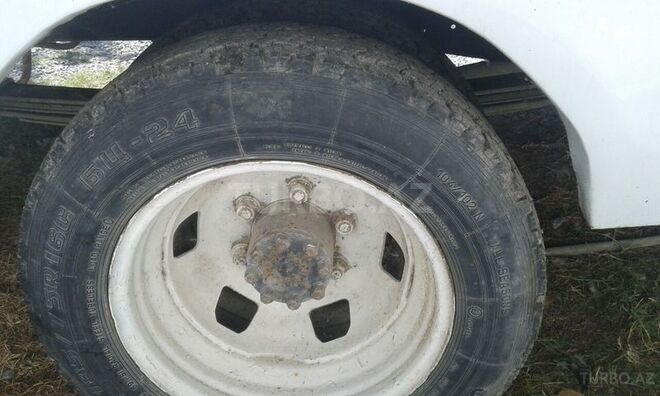 GAZ 2705 2000, 90,147 km - 2.4 l - Ucar