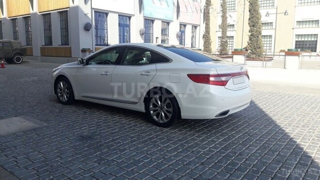 Hyundai Azera 2011, 110,000 km - 2.4 л - Bakı