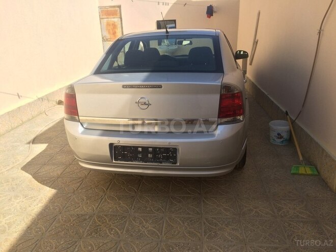 Opel Vectra 2004, 246,000 km - 2.2 л - Bakı