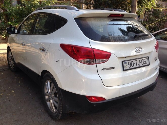 Hyundai ix35 2011, 57,000 km - 2.4 l - Bakı
