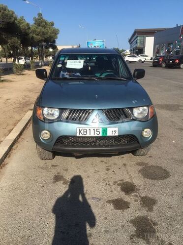 Mitsubishi L200 2007, 137,000 km - 2.5 л - Bakı