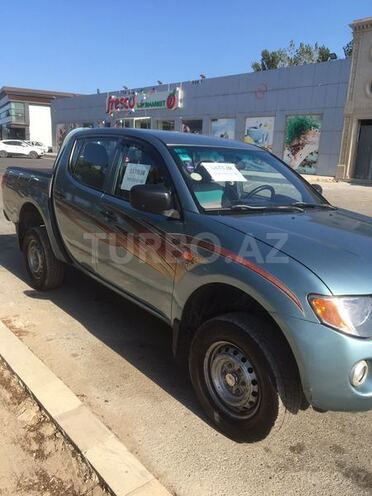 Mitsubishi L200 2007, 137,000 km - 2.5 л - Bakı