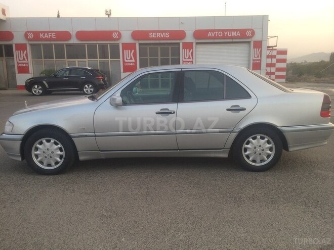 Mercedes C 240 1997, 187,000 km - 2.4 l - Gəncə