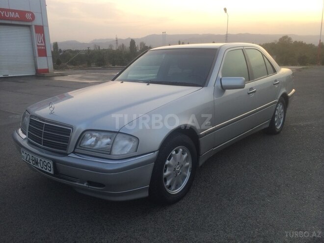 Mercedes C 240 1997, 187,000 km - 2.4 l - Gəncə