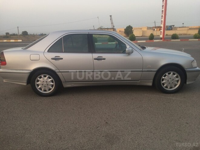 Mercedes C 240 1997, 187,000 km - 2.4 l - Gəncə