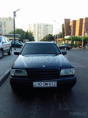 Mercedes C 220 1999, 450,000 km - 2.2 l - Bakı
