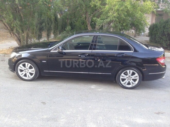 Mercedes C 250 2009, 205,000 km - 2.5 l - Bakı