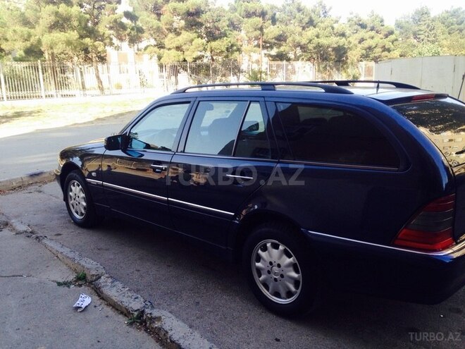 Mercedes C 220 1999, 323,000 km - 2.2 л - Bakı