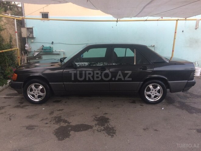 Mercedes 190 1990, 230,000 km - 2.0 l - Bakı