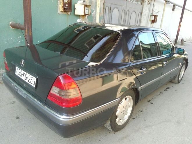 Mercedes C 180 1995, 385,000 km - 1.8 l - Bakı