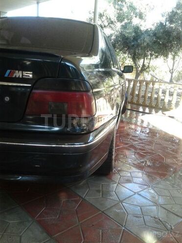 BMW 520 1997, 300,000 km - 2.0 l - Bakı