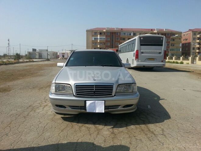 Mercedes C 240 1998, 367,000 km - 2.4 l - Bakı