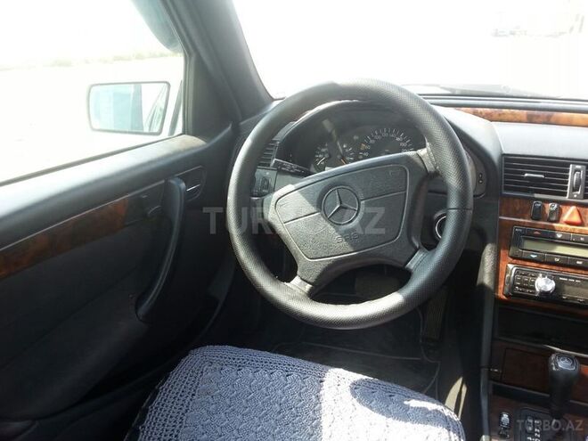 Mercedes C 240 1998, 367,000 km - 2.4 l - Bakı