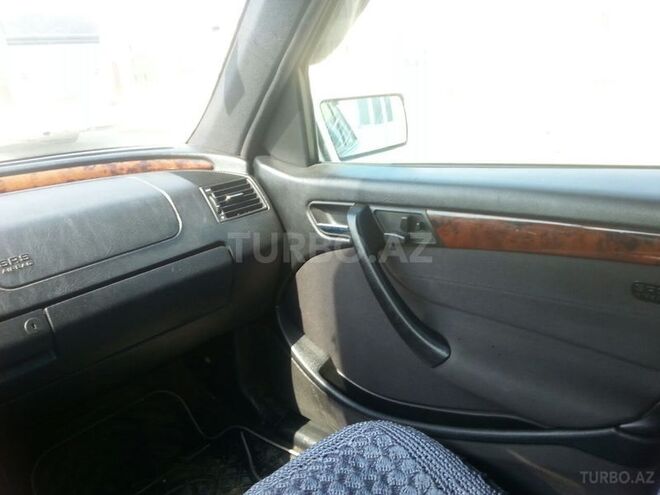 Mercedes C 240 1998, 367,000 km - 2.4 l - Bakı
