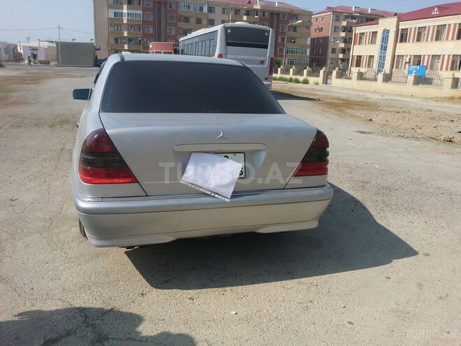 Mercedes C 240 1999, 288,000 km - 2.4 l - Bakı