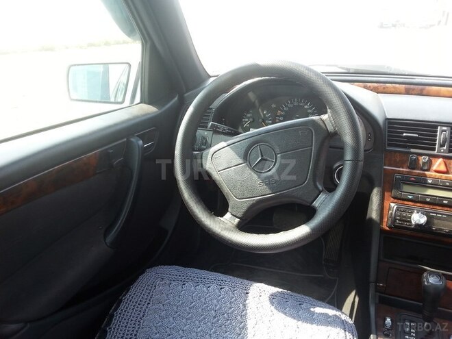 Mercedes C 240 1999, 288,000 km - 2.4 l - Bakı