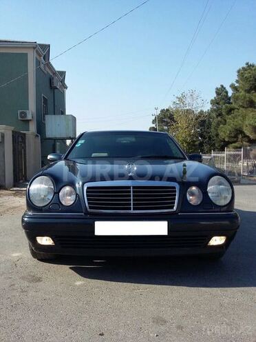 Mercedes E 230 1996, 310,000 km - 2.3 l - Bakı